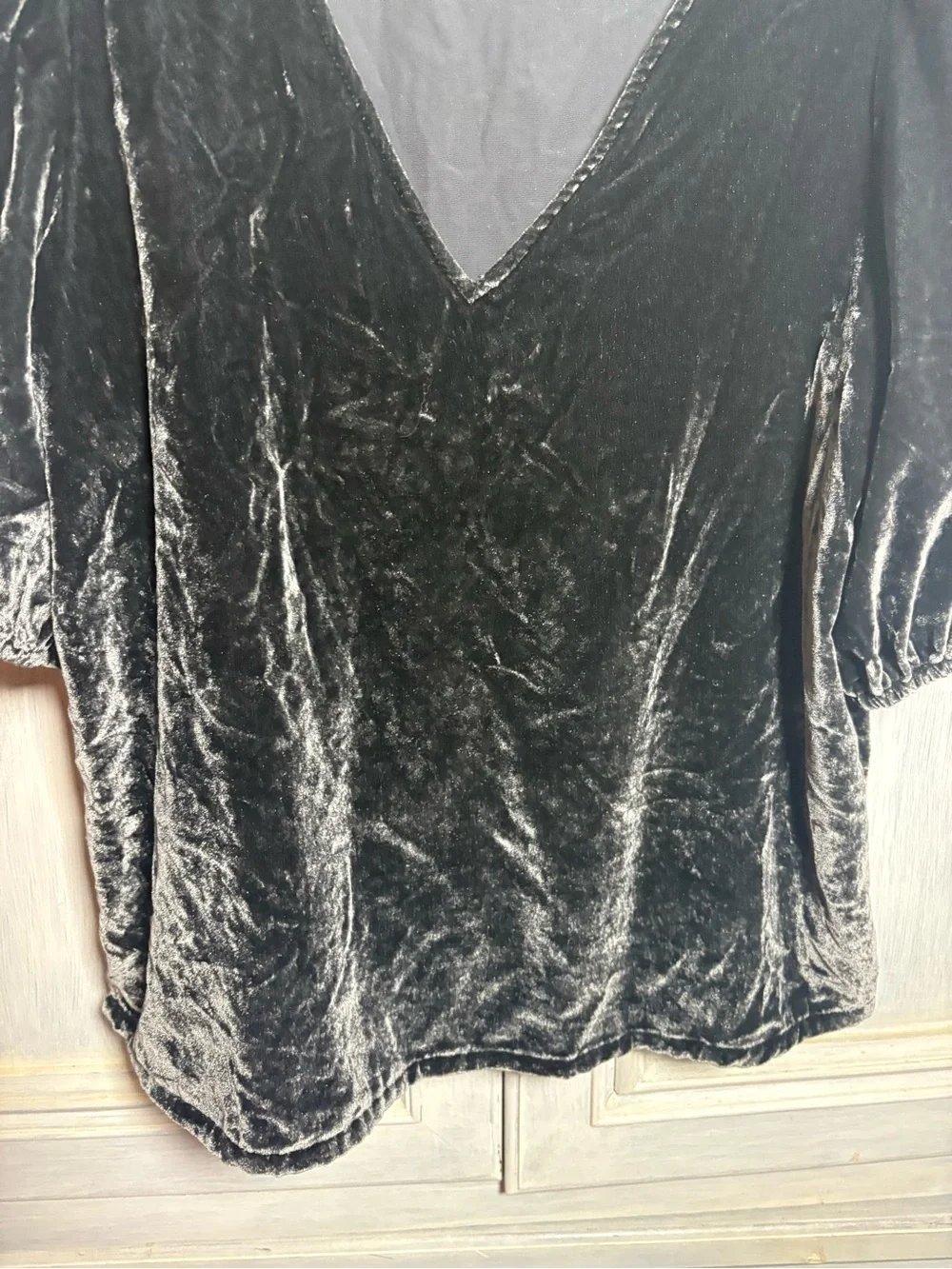 LOFT Grey Crushed‎ Velvet Puff Sleeve Blouse Preppy Office Classic Polished